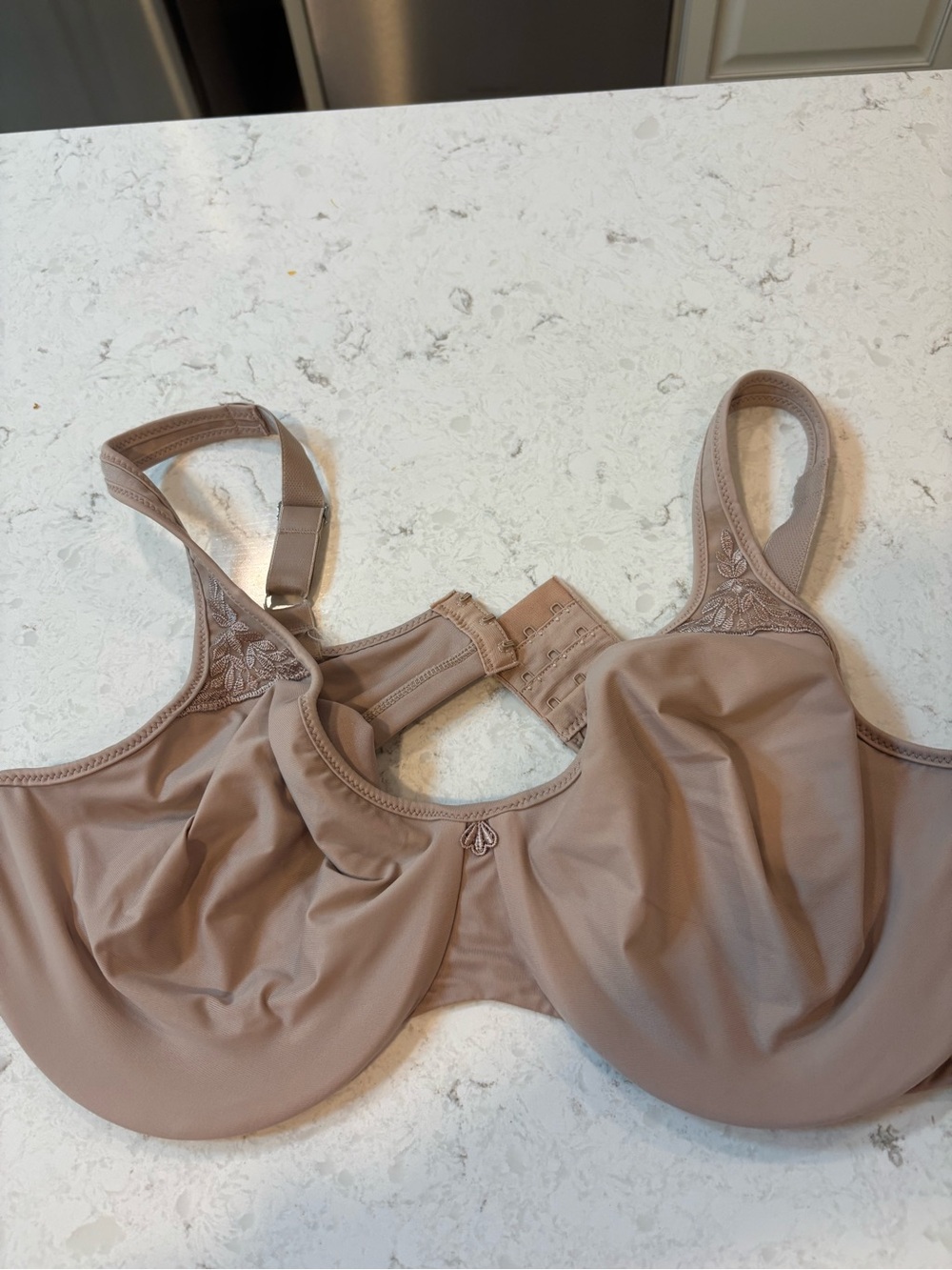 Bali Nude/Taupe passion for comfort minimizer